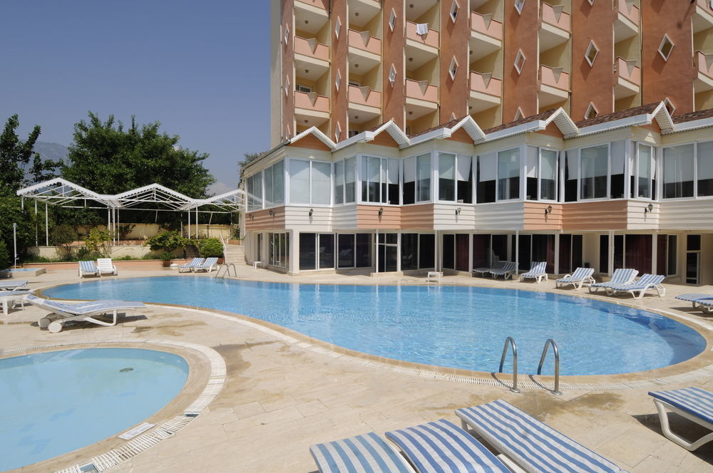 Klas Hotel Kargıcak Exterior foto